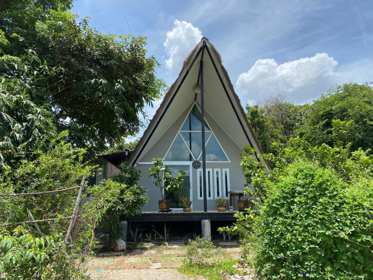 فيلا Royal Mountain View Ratchaburi المظهر الخارجي الصورة